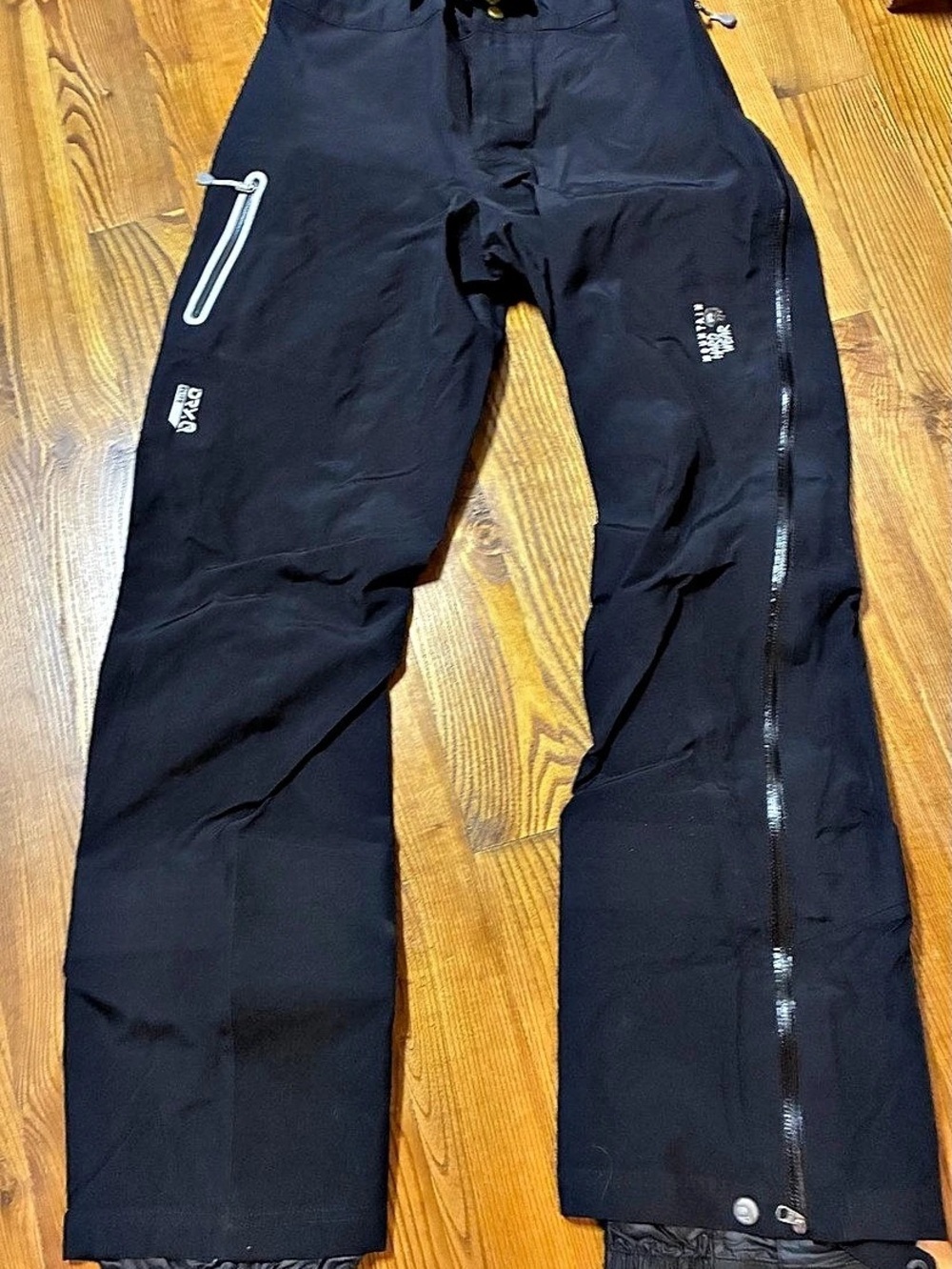 Mountain Hardwear Black Ski Pants